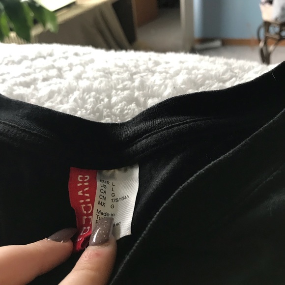 “Yeah” Crop Top - Picture 2 of 2